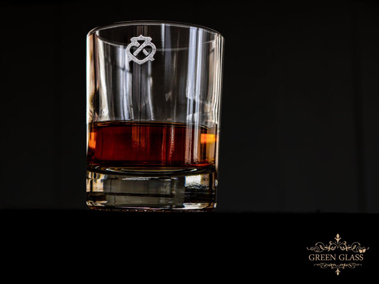 Vaso de whisky Chivas Regal