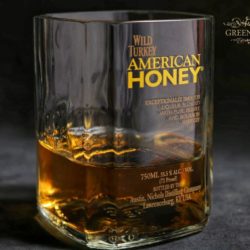 Vaso de whisky Wild Turkey Honey